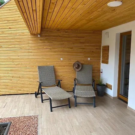 Apartma Lupis Apartamento